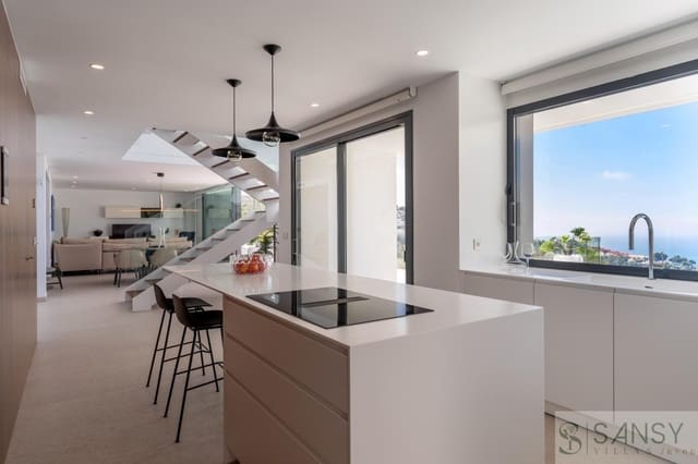 Chalet de 3 habitaciones en Altea en venta con piscina - 2.257.500 € (Ref: 9406053)