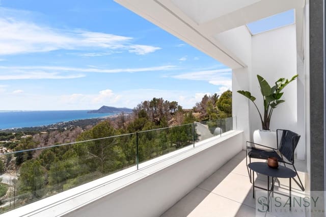 Chalet de 4 habitaciones en Altea en venta con piscina - 2.135.000 € (Ref: 9406055)