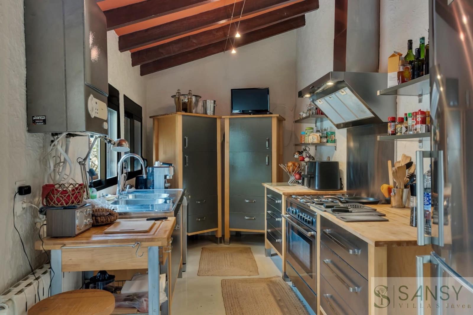 4 Zimmer Villa zu verkaufen in Javea / Xabia mit Pool Garage - 895.000 € (Ref: 9419064)