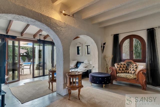 4 bedroom Villa for sale in Centro ciudad, Javea / Xàbia with pool garage - € 895,000 (Ref: 9419064)