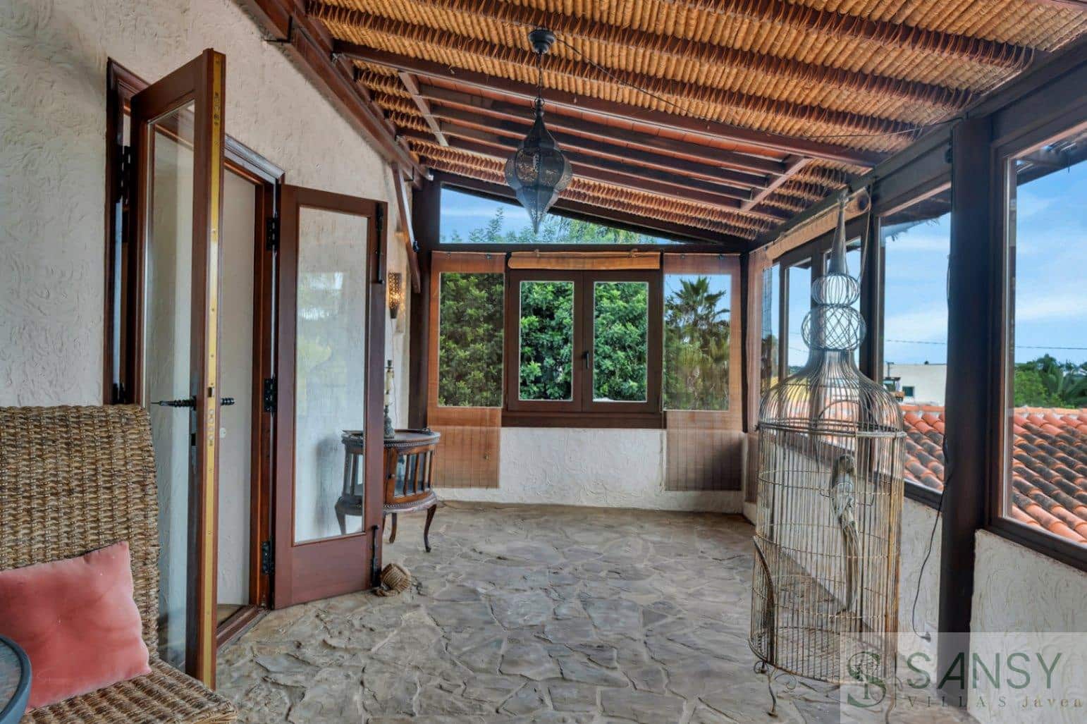 4 Zimmer Villa zu verkaufen in Javea / Xabia mit Pool Garage - 895.000 € (Ref: 9419064)