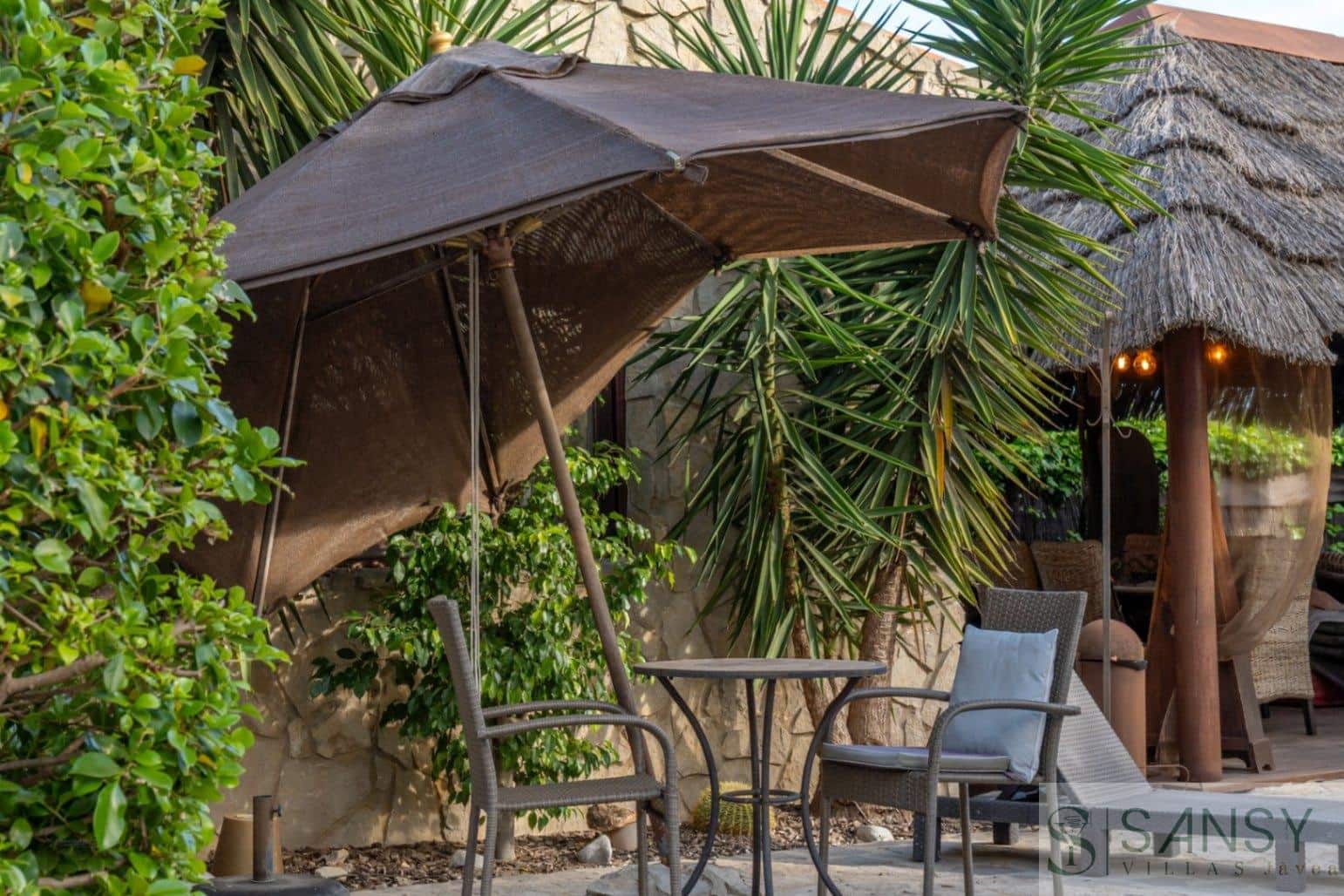 4 Zimmer Villa zu verkaufen in Javea / Xabia mit Pool Garage - 895.000 € (Ref: 9419064)