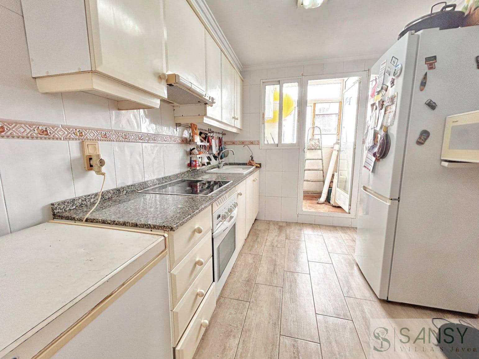 3 soveværelse Lejlighed til salg i Denia - € 288.000 (Ref: 9419067)