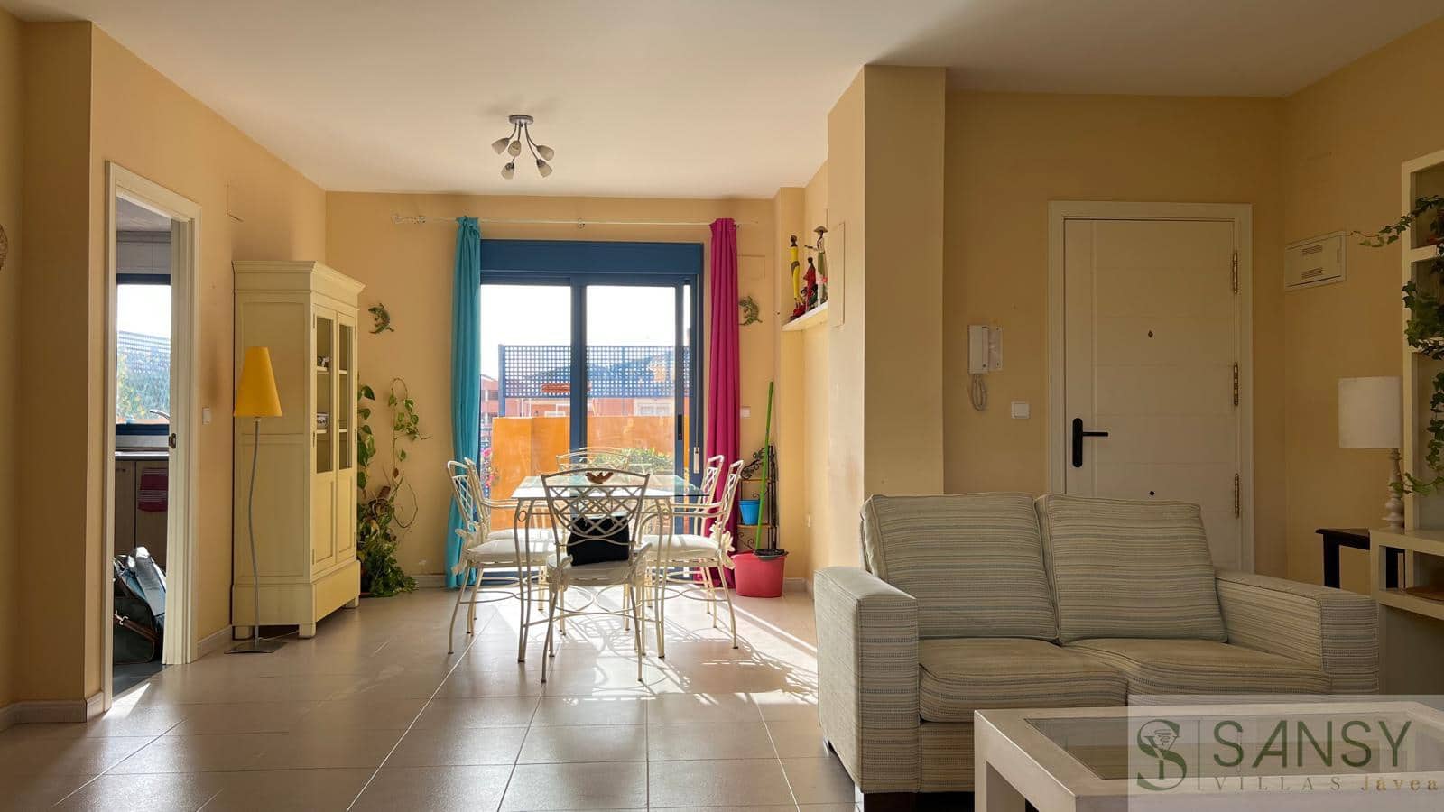 4 slaapkamer Flat te koop in Denia met zwembad garage - € 580.000 (Ref: 9419068)