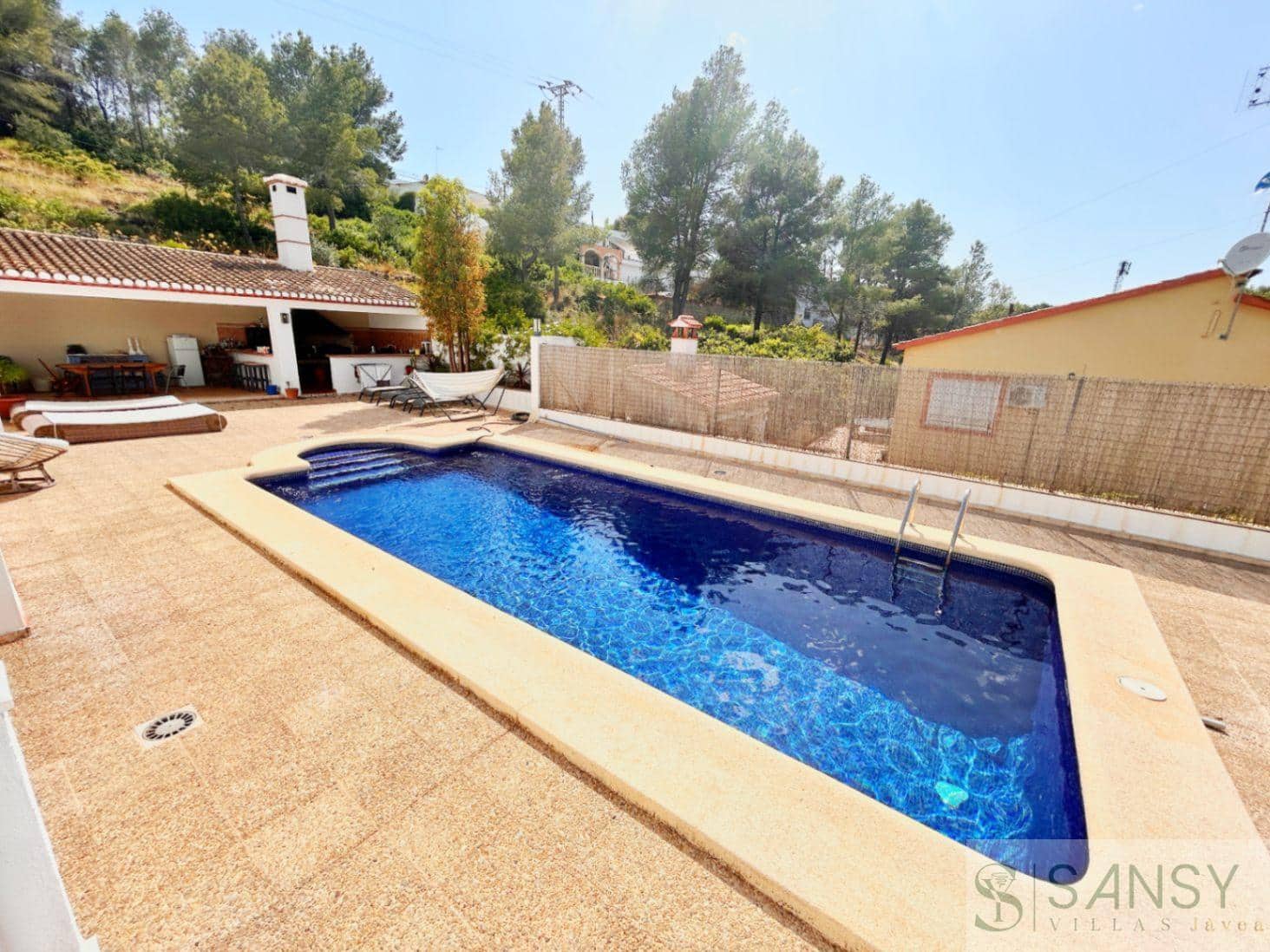5 camera da letto Villa in vendita in Denia con piscina garage - 1.053.000 € (Rif: 9419071)