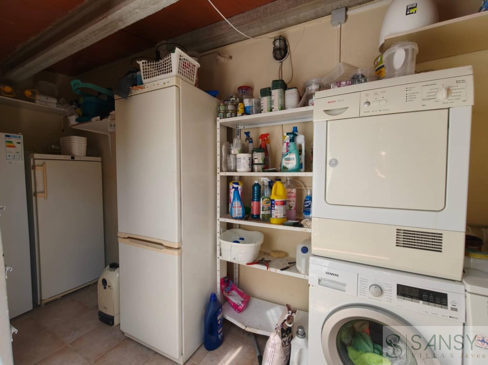 5 makuuhuone Huvila myytävänä paikassa Els Poblets mukana uima-altaan 
autotalli - 765 000 € (Ref: 9419072)