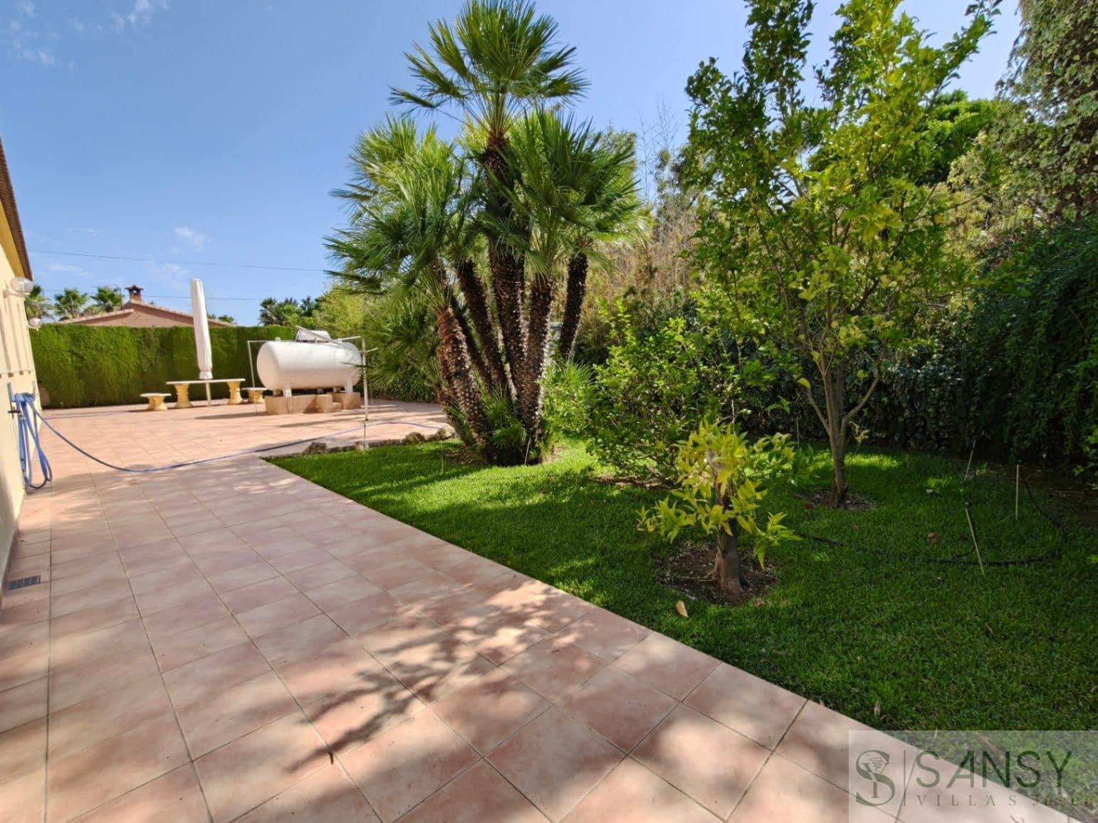 5 makuuhuone Huvila myytävänä paikassa Els Poblets mukana uima-altaan 
autotalli - 765 000 € (Ref: 9419072)