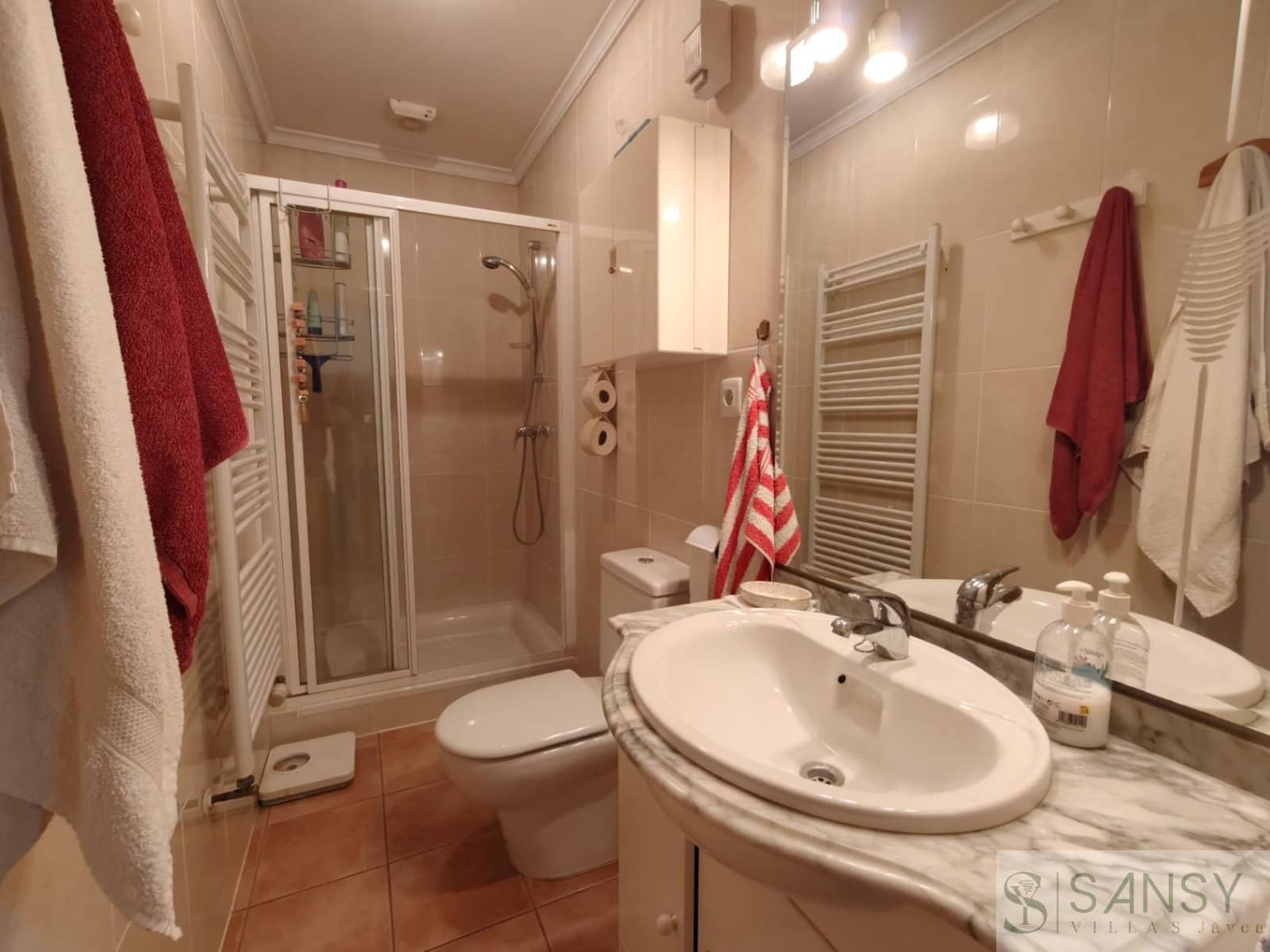 5 makuuhuone Huvila myytävänä paikassa Els Poblets mukana uima-altaan 
autotalli - 765 000 € (Ref: 9419072)