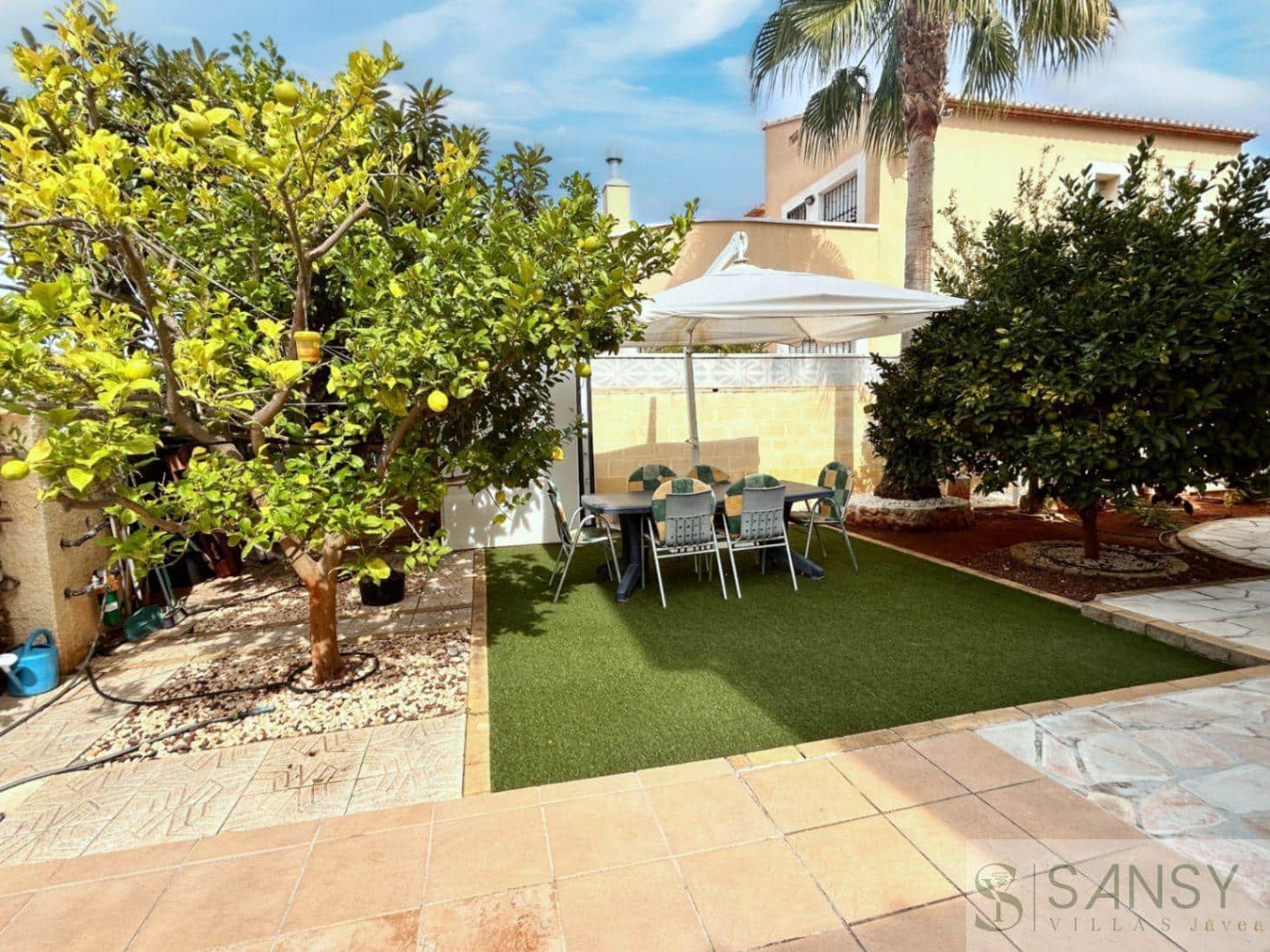 3 slaapkamer Villa te koop in Denia met garage - € 459.000 (Ref: 9419074)