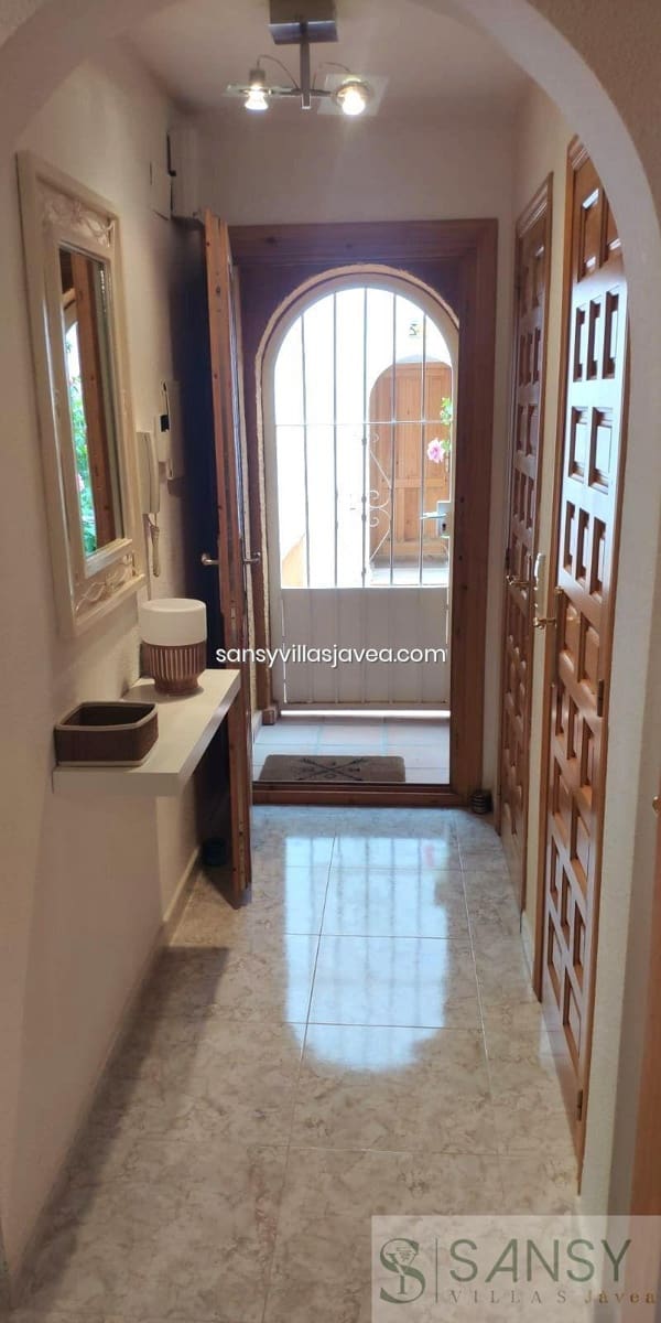 2 sovrum Lägenhet att hyra i Cumbre del Sol med pool - 900 € (Ref: 9429421)