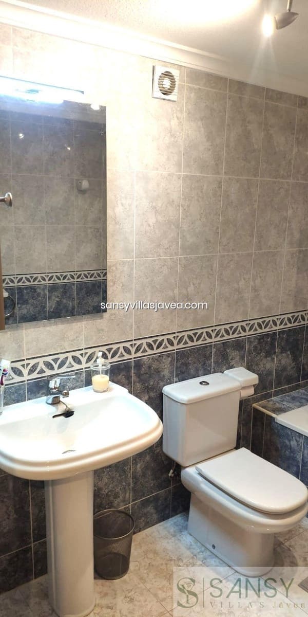 2 sovrum Lägenhet att hyra i Cumbre del Sol med pool - 900 € (Ref: 9429421)