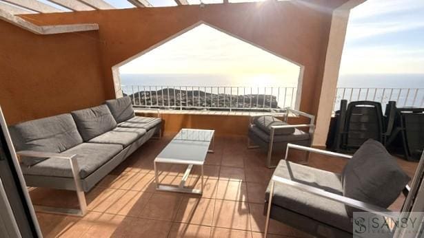 2 quarto Apartamento para arrendar em Cumbre del Sol, Benitachell / Benitatxell com piscina garagem - 900 € (Ref: 9429421)