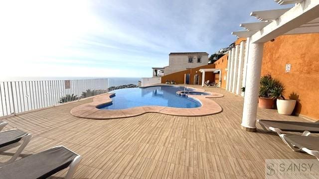 2 quarto Apartamento para arrendar em Cumbre del Sol, Benitachell / Benitatxell com piscina garagem - 900 € (Ref: 9429421)