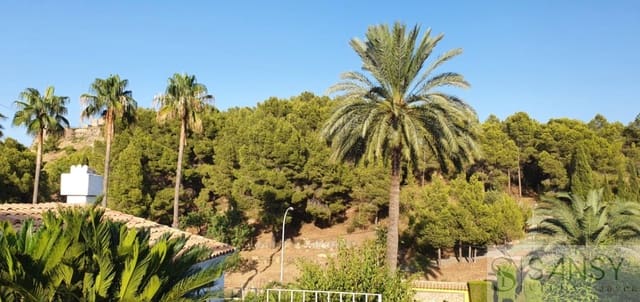 4 chambre Villa/Maison à vendre à Oliva avec piscine garage - 620 000 € (Ref: 9451654)