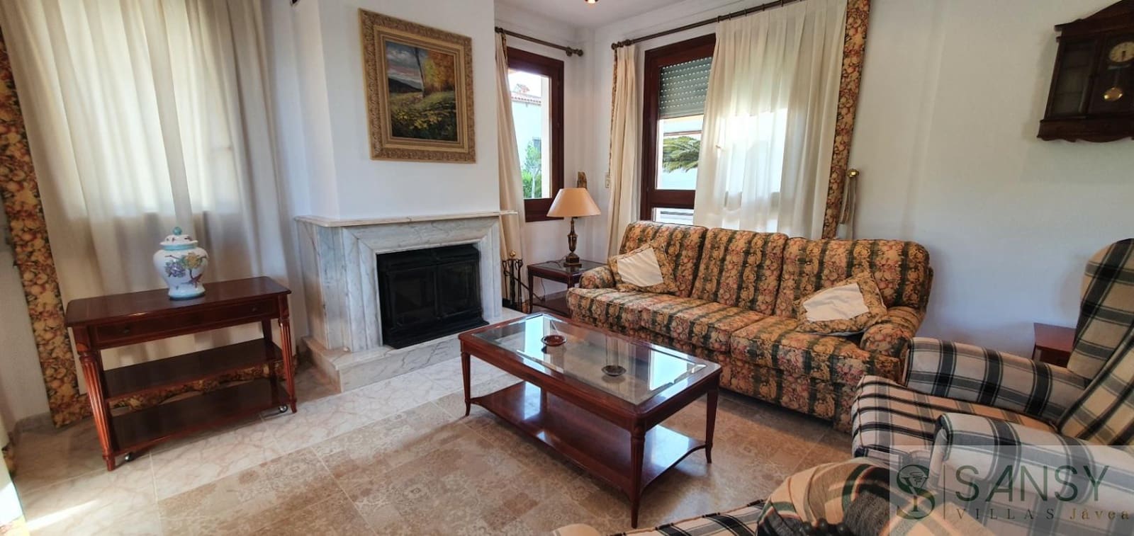 4 chambre Villa/Maison à vendre à Oliva avec piscine garage - 620 000 € (Ref: 9451654)