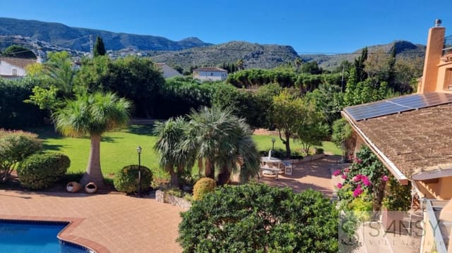 4 camera da letto Finca/Casa di Campagna in vendita in Pedreguer con piscina garage - 975.000 € (Rif: 9451730)