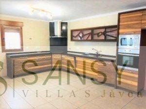 4 quarto Moradia para arrendar em Javea / Xabia com piscina garagem - 3 200 € (Ref: 9455696)