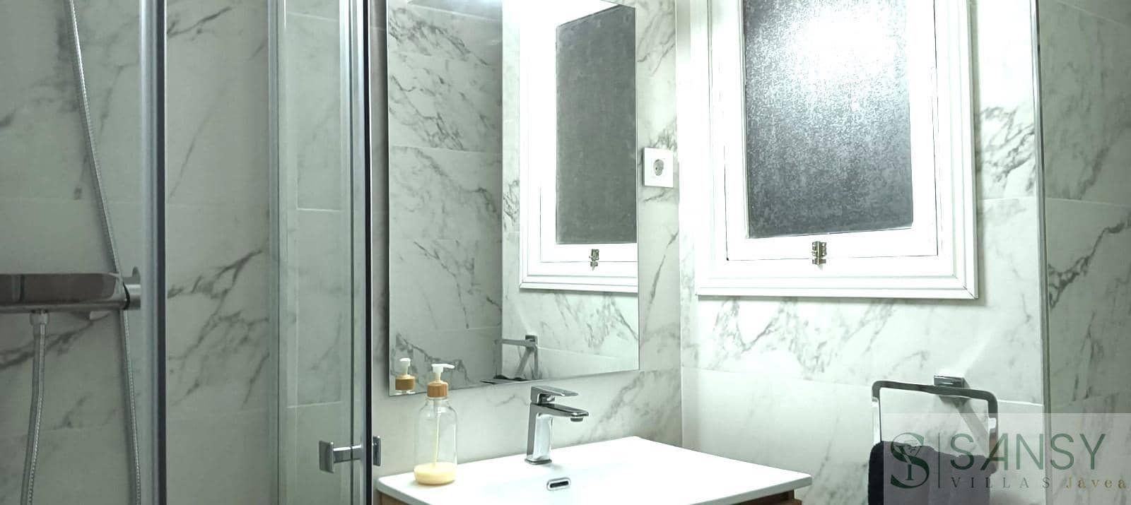 Casa de 4 habitaciones en Pego en venta - 160.000 € (Ref: 9460855)