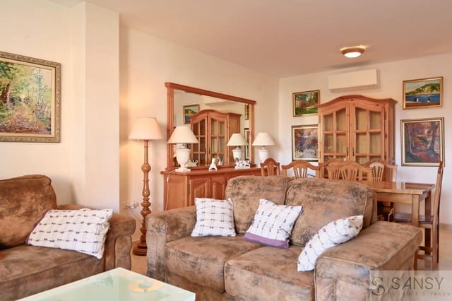 2 makuuhuone Huoneisto myytävänä paikassa Centro ciudad, Javea / Xàbia mukana uima-altaan 
autotalli - 496 000 € (Ref: 9471825)