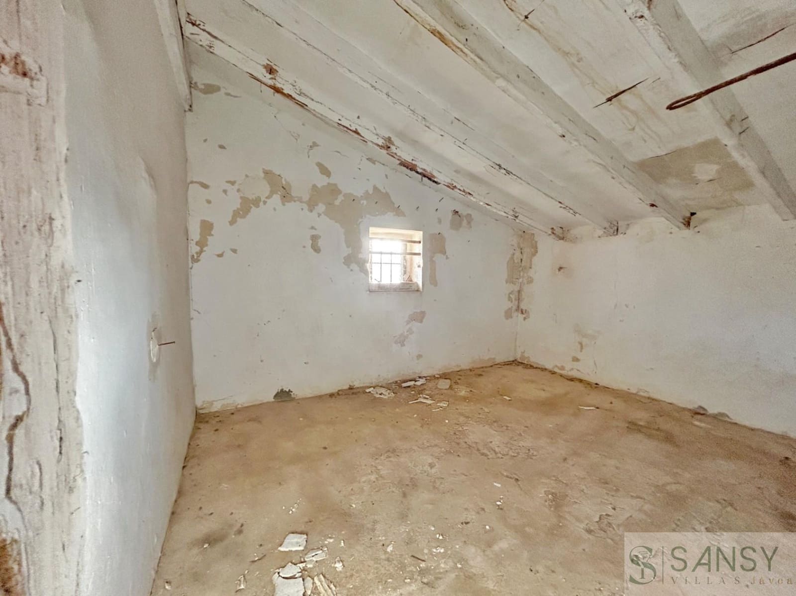 5 soveværelse Villa til salg i Benissa - € 260.000 (Ref: 9488023)