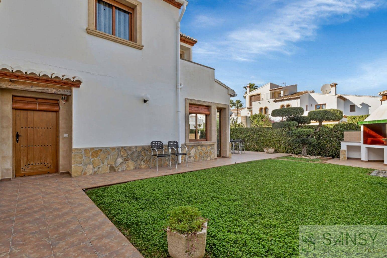 4 chambre Villa/Maison à vendre à Javea / Xabia avec piscine garage - 1 160 000 € (Ref: 9488024)