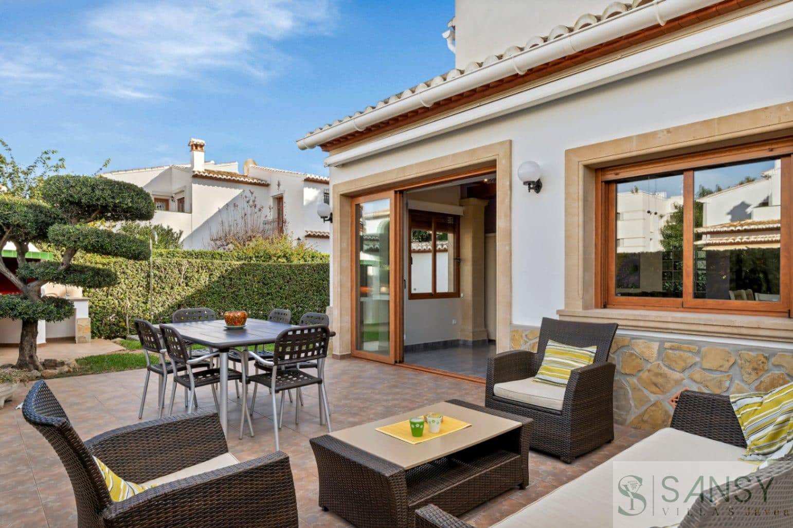 4 chambre Villa/Maison à vendre à Javea / Xabia avec piscine garage - 1 160 000 € (Ref: 9488024)