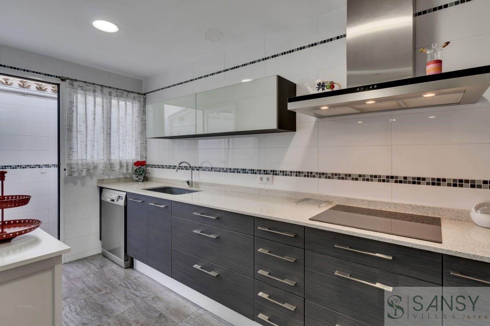 4 chambre Villa/Maison à vendre à Javea / Xabia avec piscine garage - 1 160 000 € (Ref: 9488024)