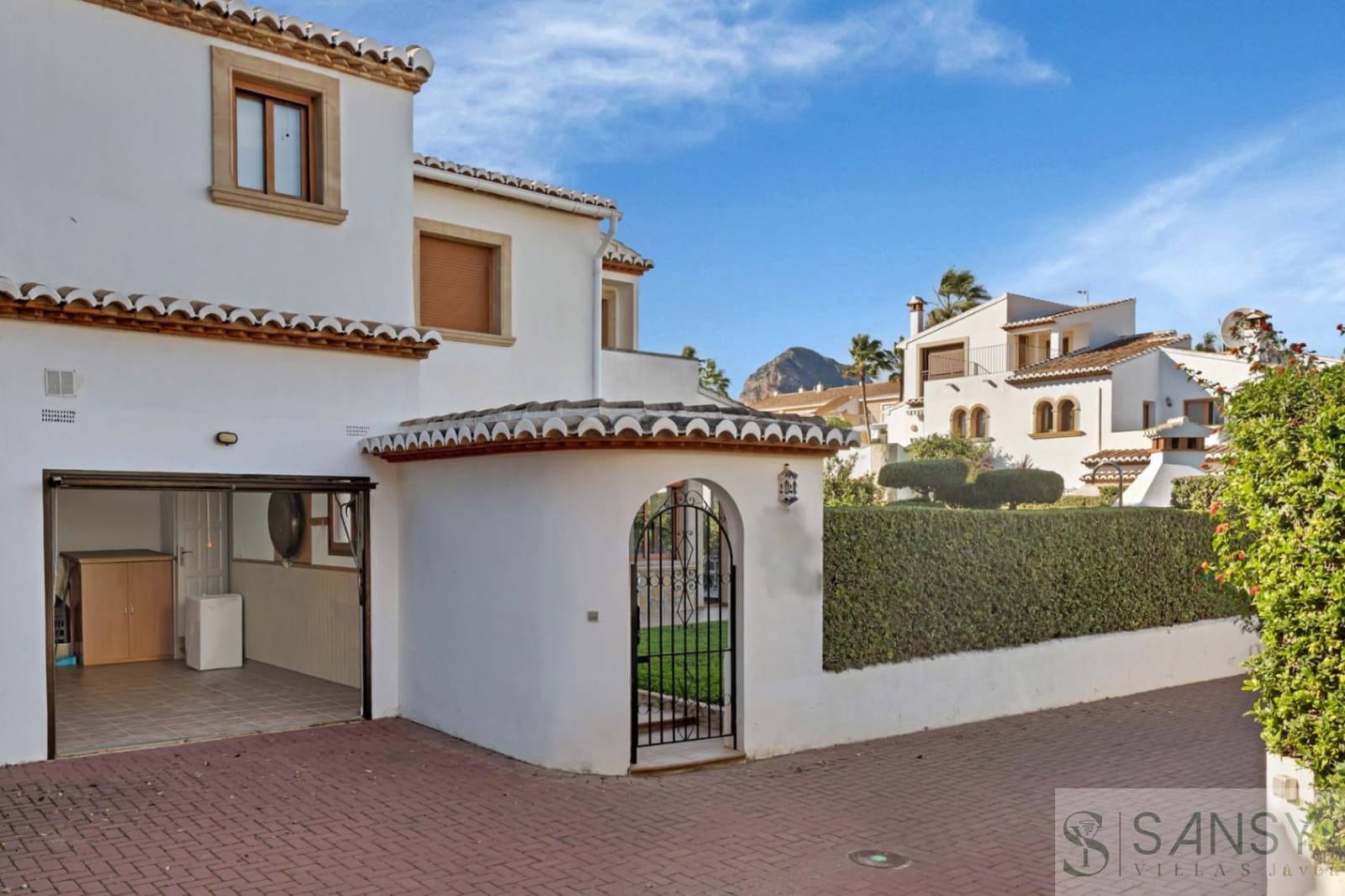 4 chambre Villa/Maison à vendre à Javea / Xabia avec piscine garage - 1 160 000 € (Ref: 9488024)