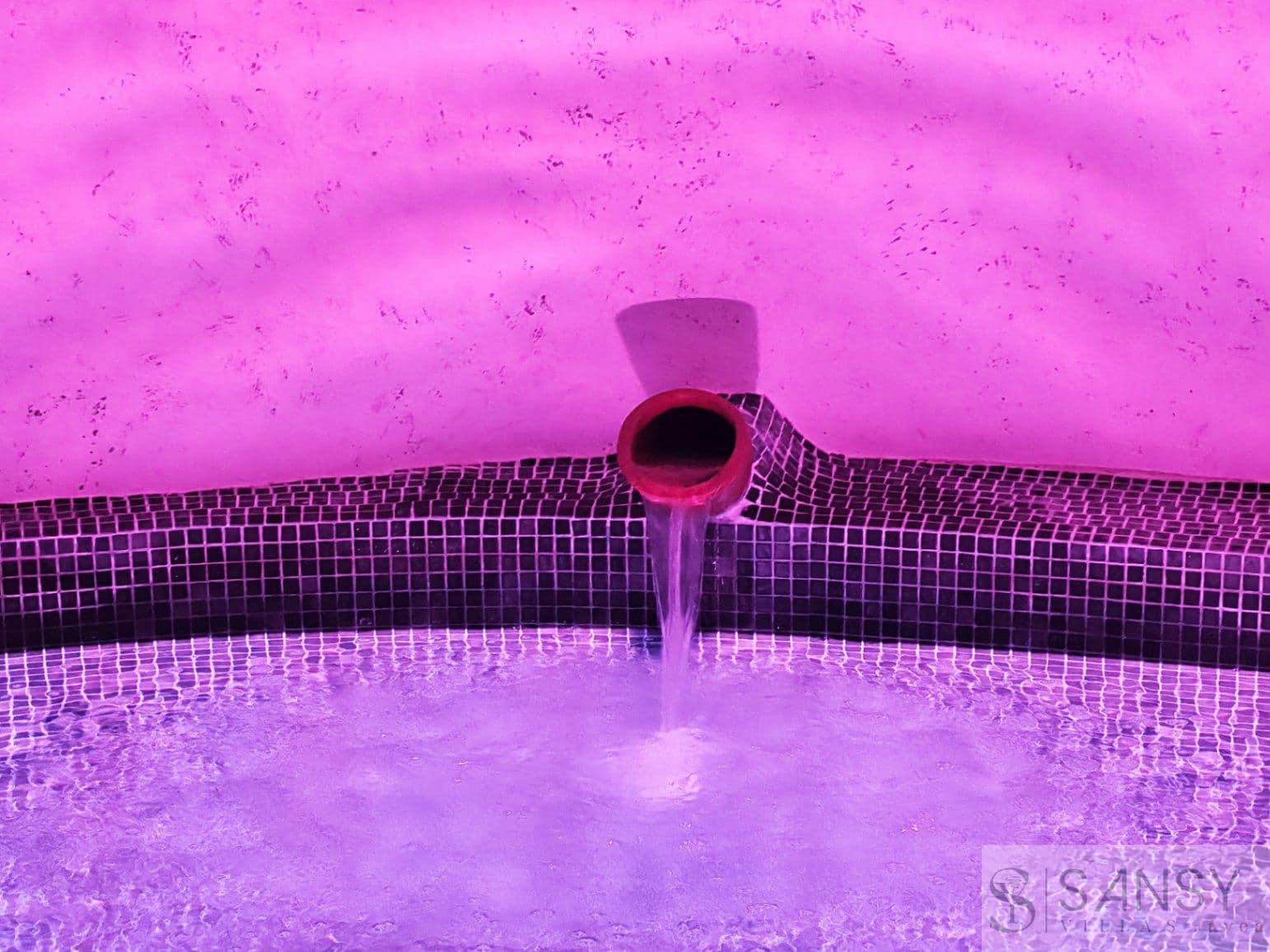 8 bedroom Hotel for sale in Vall de Gallinera with pool - € 799,000 (Ref: 9488029)