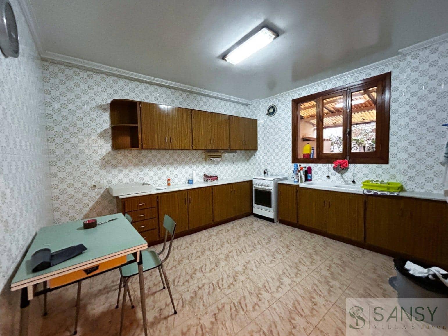 5 soveværelse Byhus til salg i Benissa - € 237.000 (Ref: 9488030)