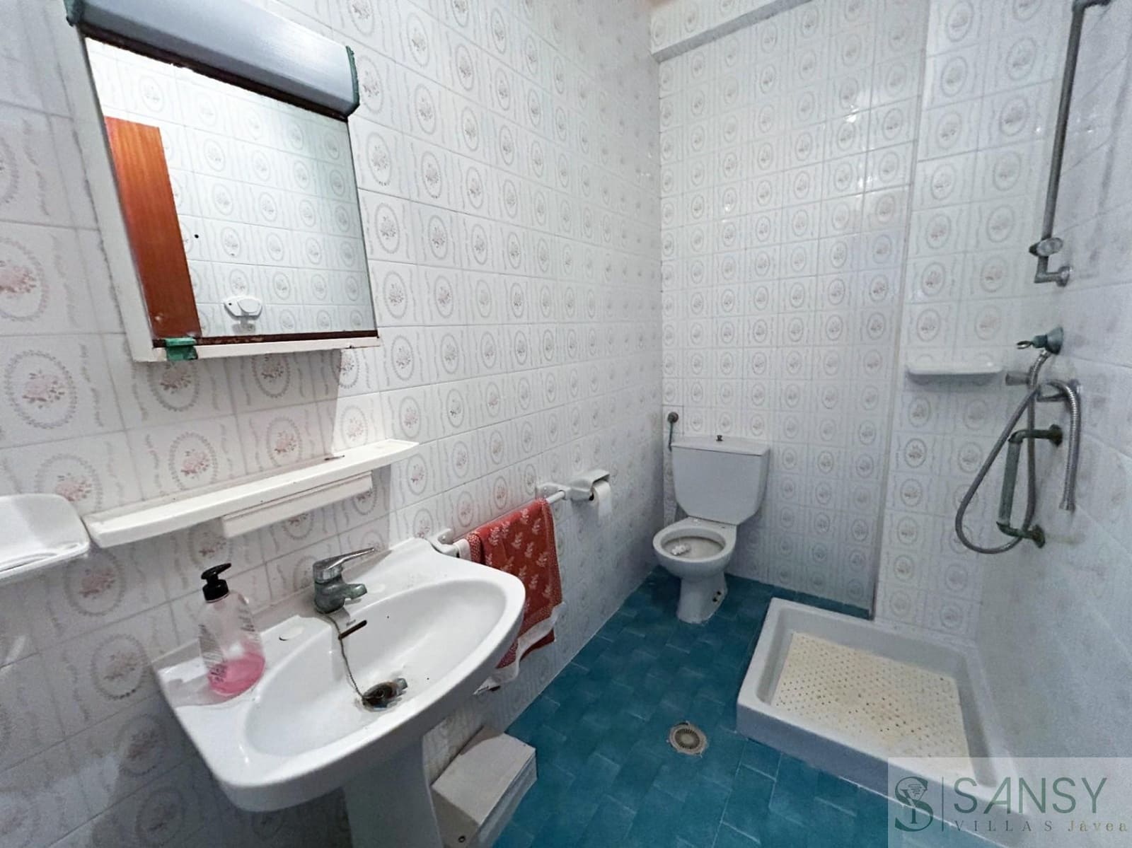 5 soveværelse Byhus til salg i Benissa - € 237.000 (Ref: 9488030)