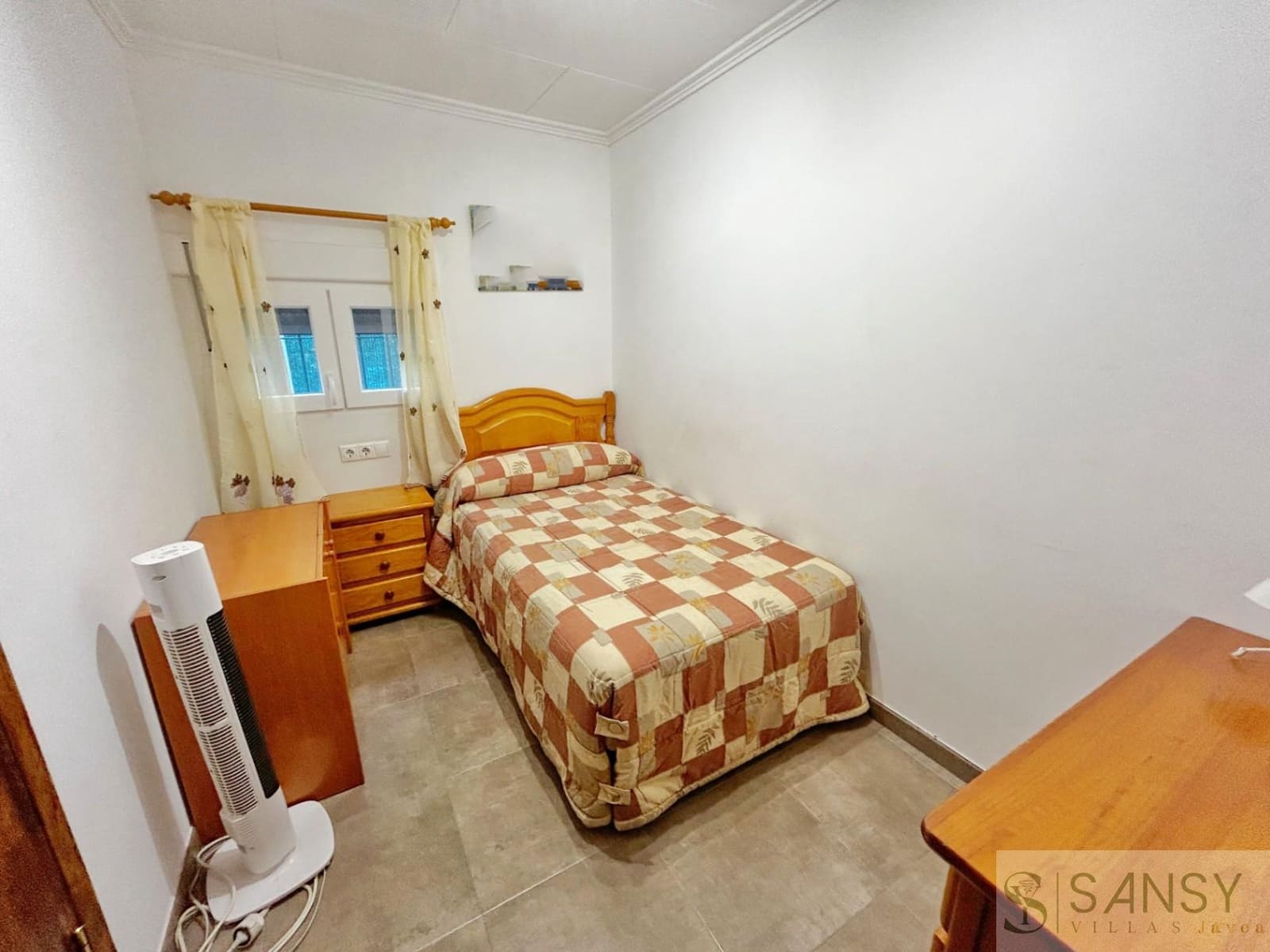 5 soveværelse Villa til salg i Pedreguer med swimmingpool garage - € 345.000 (Ref: 9511465)