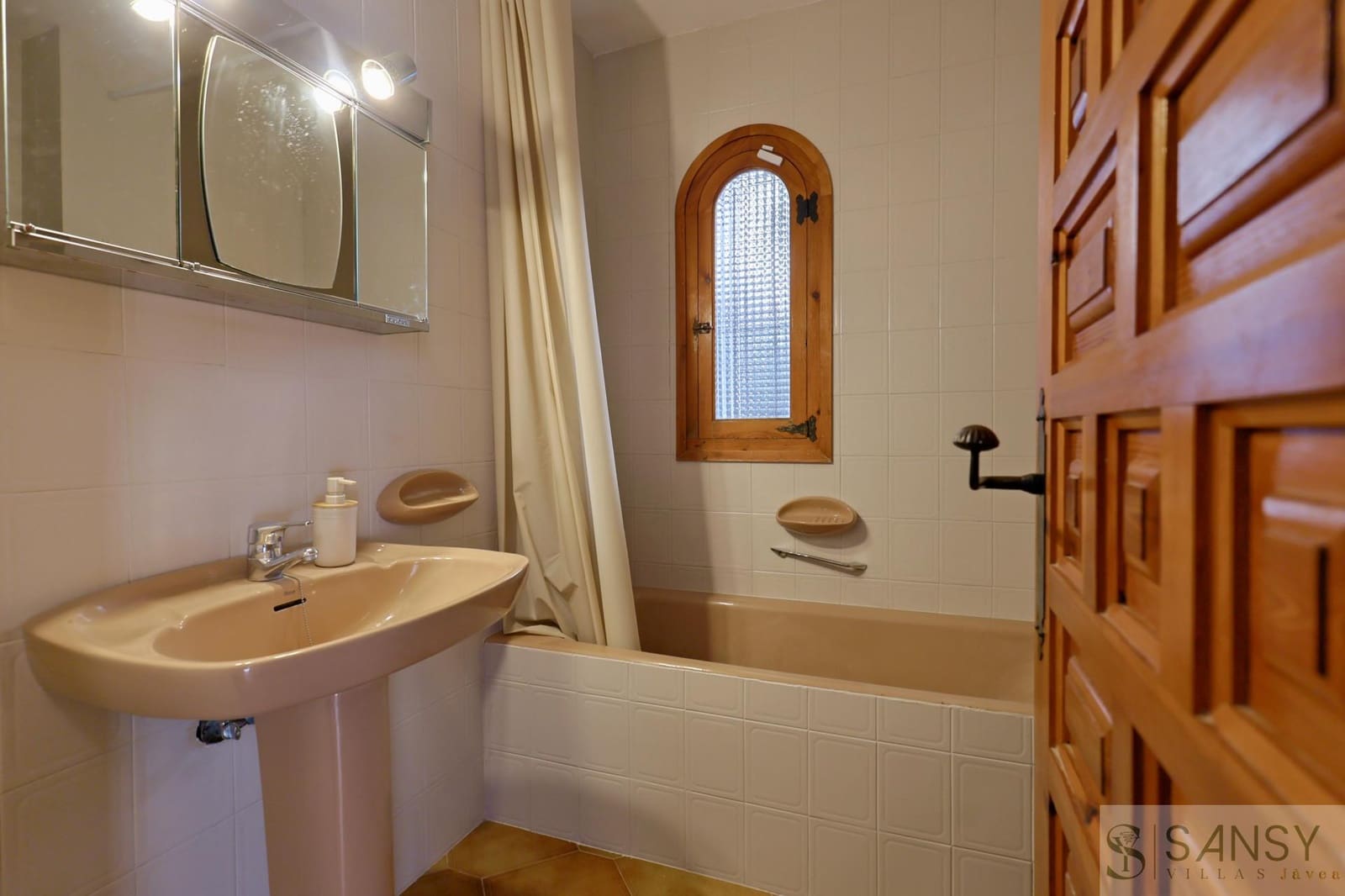 2 bedroom Villa for sale in Javea / Xabia with garage - € 648,000 (Ref: 9511466)