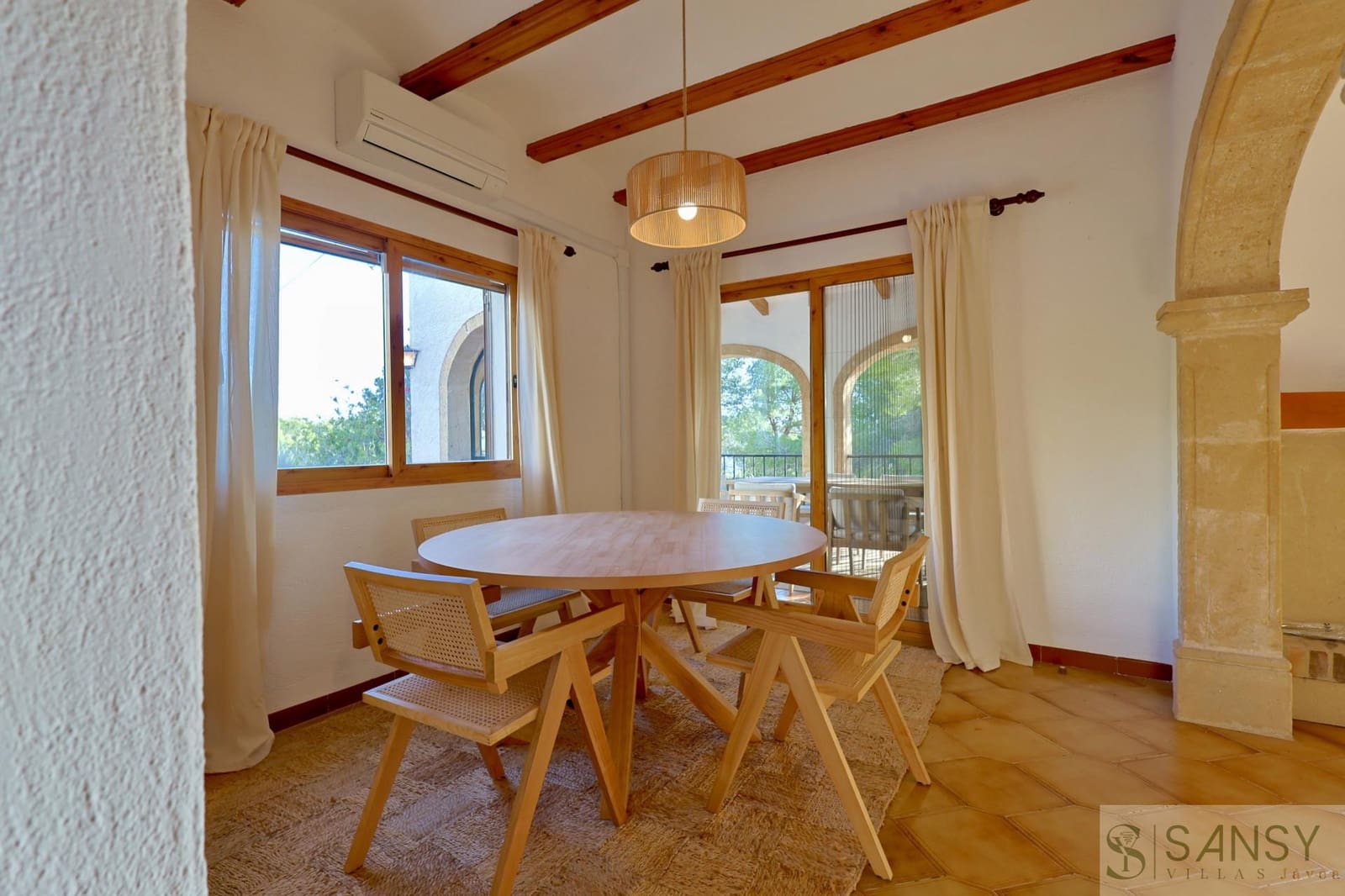 2 bedroom Villa for sale in Javea / Xabia with garage - € 648,000 (Ref: 9511466)