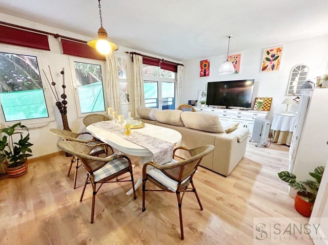 2 bedroom Apartment for sale in Casco Urbano, Teulada-Moraira - € 307,000 (Ref: 9542774)