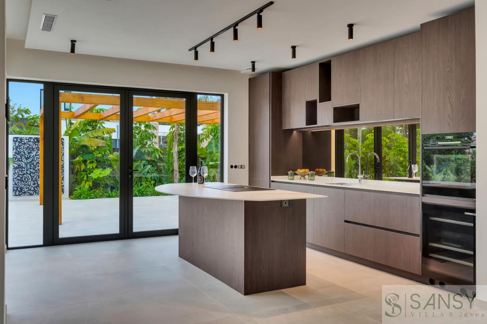 3 Zimmer Villa zu verkaufen in Javea / Xabia mit Pool Garage - 1.749.000 € (Ref: 9557462)