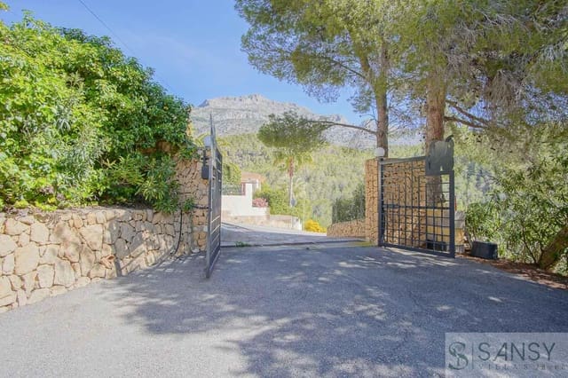 3 makuuhuone Huvila myytävänä paikassa Altea mukana uima-altaan 
autotalli - 530 000 € (Ref: 9581367)