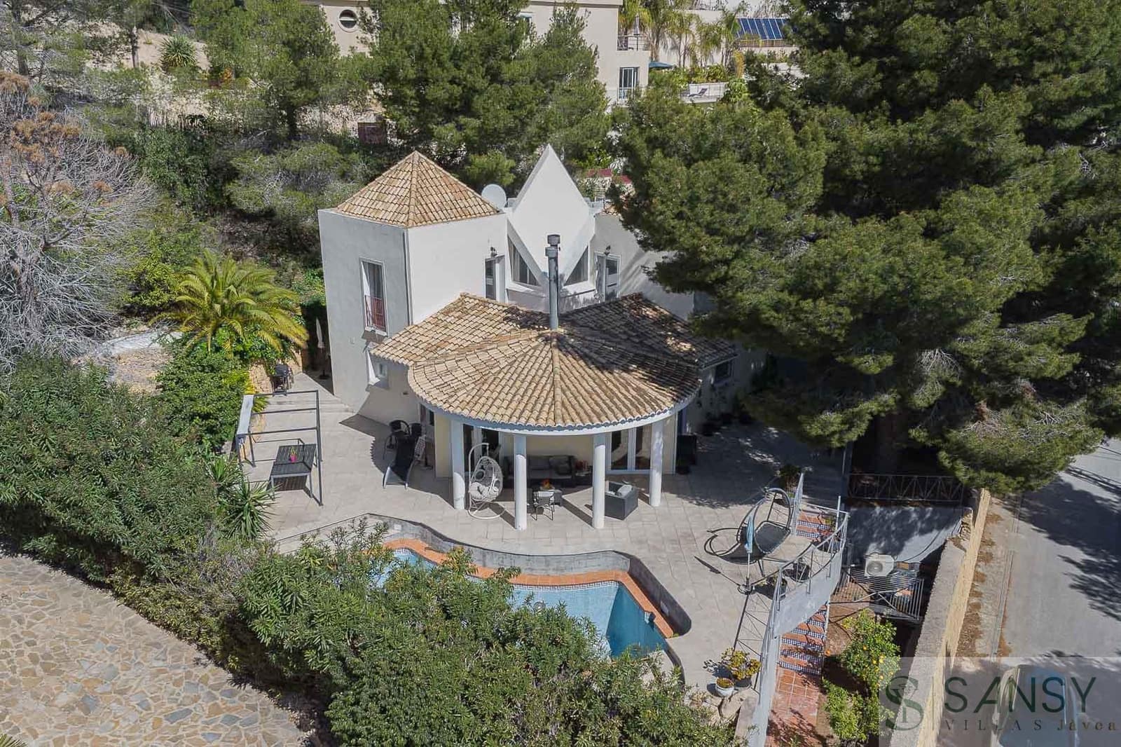 3 makuuhuone Huvila myytävänä paikassa Altea mukana uima-altaan 
autotalli - 530 000 € (Ref: 9581367)