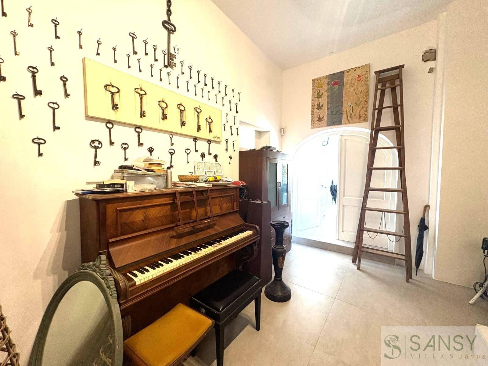 4 Zimmer Villa zu verkaufen in Javea / Xabia mit Pool Garage - 750.000 € (Ref: 9600070)