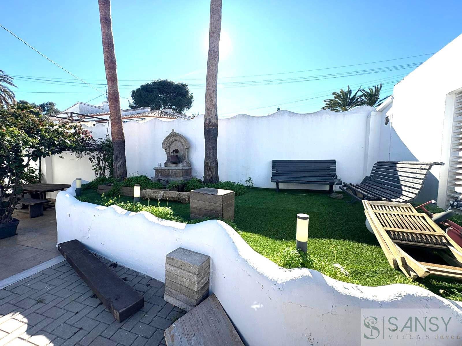 4 Zimmer Villa zu verkaufen in Javea / Xabia mit Pool Garage - 750.000 € (Ref: 9600070)