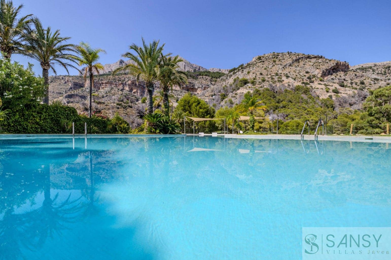 3 bedroom Apartment for sale in Altea with pool garage - € 1,995,000 (Ref: 9600072)