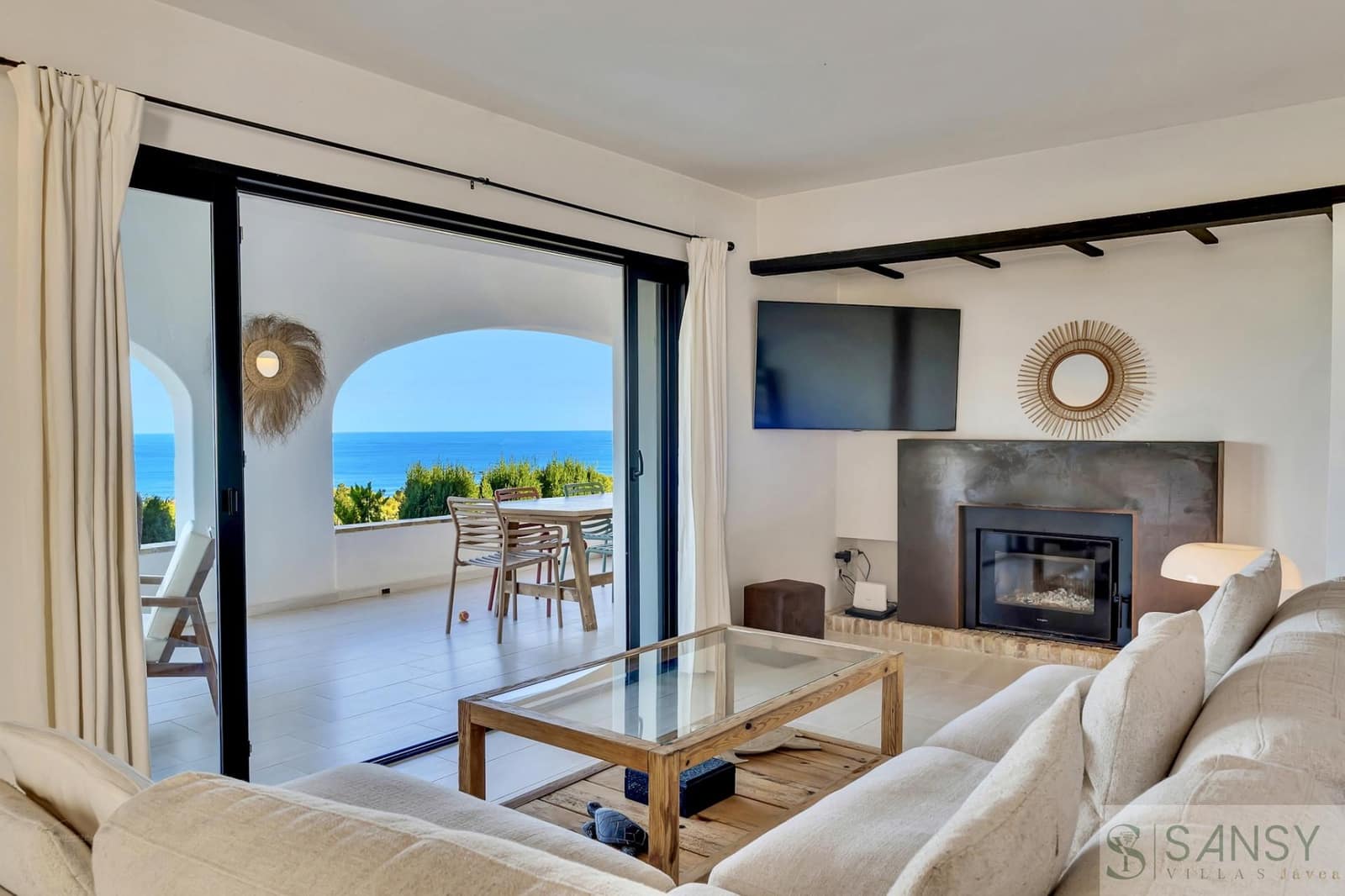 Chalet de 3 habitaciones en Dénia en venta con piscina garaje - 1.590.000 € (Ref: 9600073)