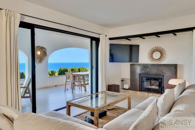 Chalet de 3 habitaciones en Saladar, Dénia en venta con piscina garaje - 1.590.000 € (Ref: 9600073)