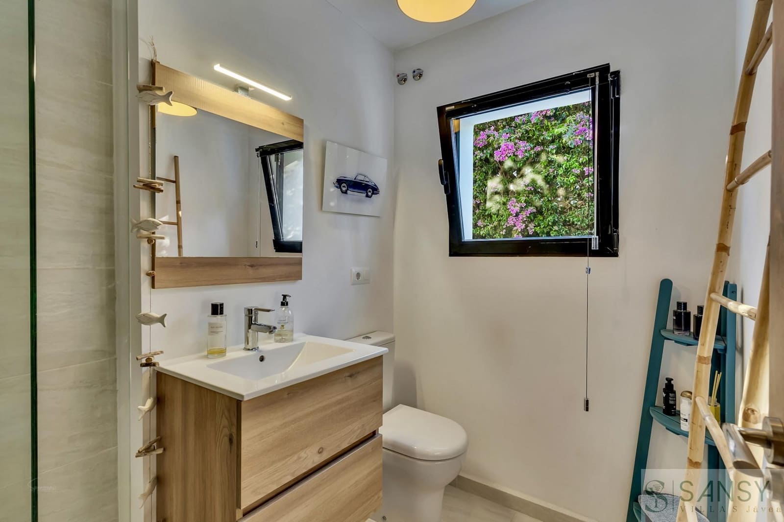 Chalet de 3 habitaciones en Dénia en venta con piscina garaje - 1.590.000 € (Ref: 9600073)