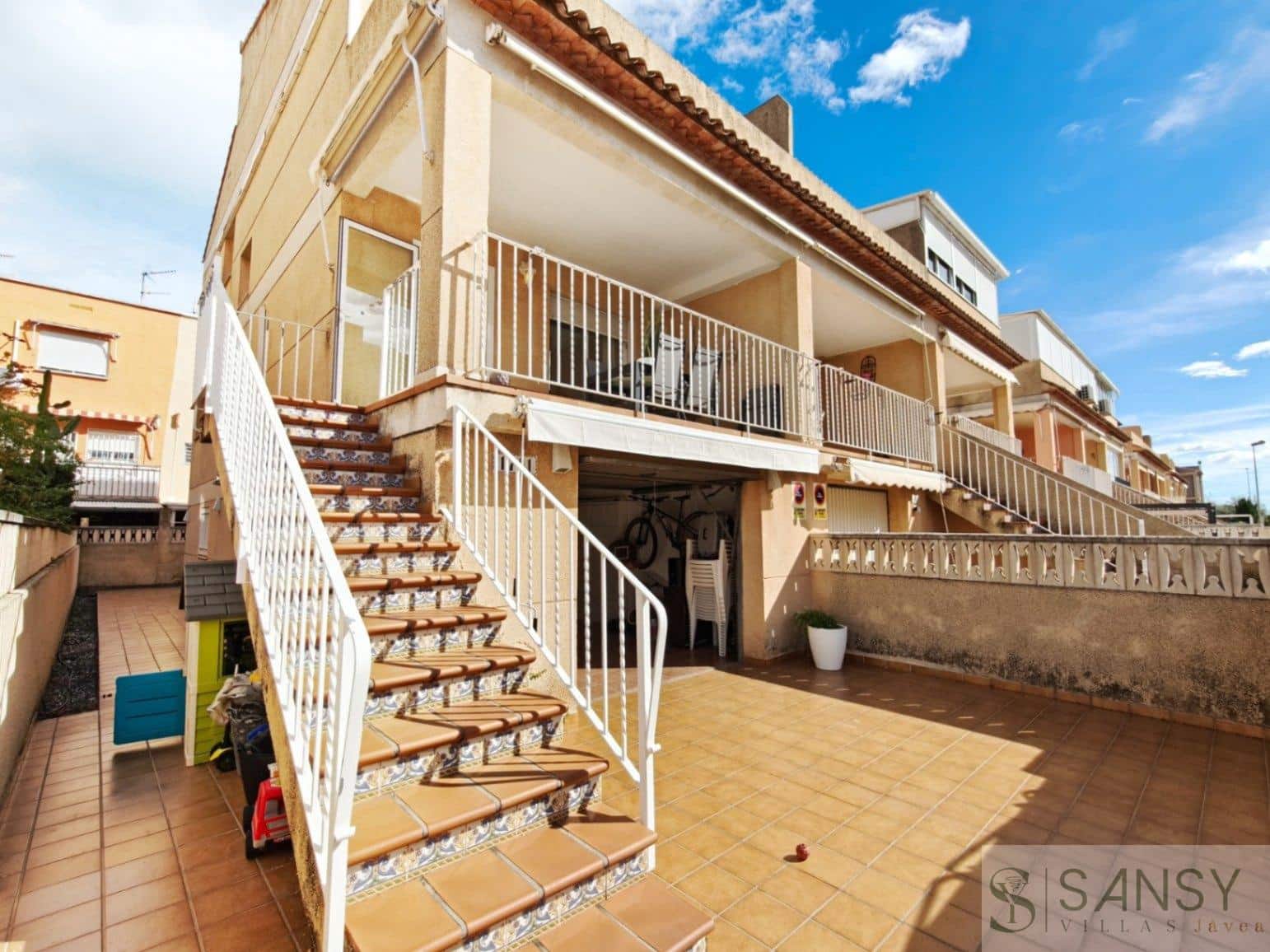 5 camera da letto Villa in vendita in Oliva con garage - 318.000 € (Rif: 9607004)