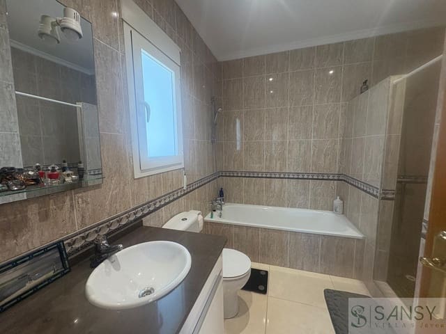 3 soveværelse Villa til salg i Partides comunes - Adsubia, Javea / Xàbia med swimmingpool garage - € 649.000 (Ref: 9618818)