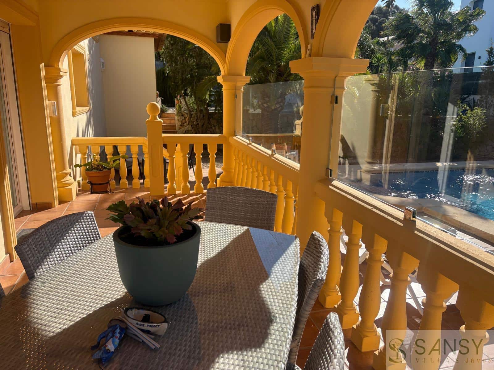 3 soveværelse Villa til salg i Javea / Xabia med swimmingpool garage - € 649.000 (Ref: 9618818)