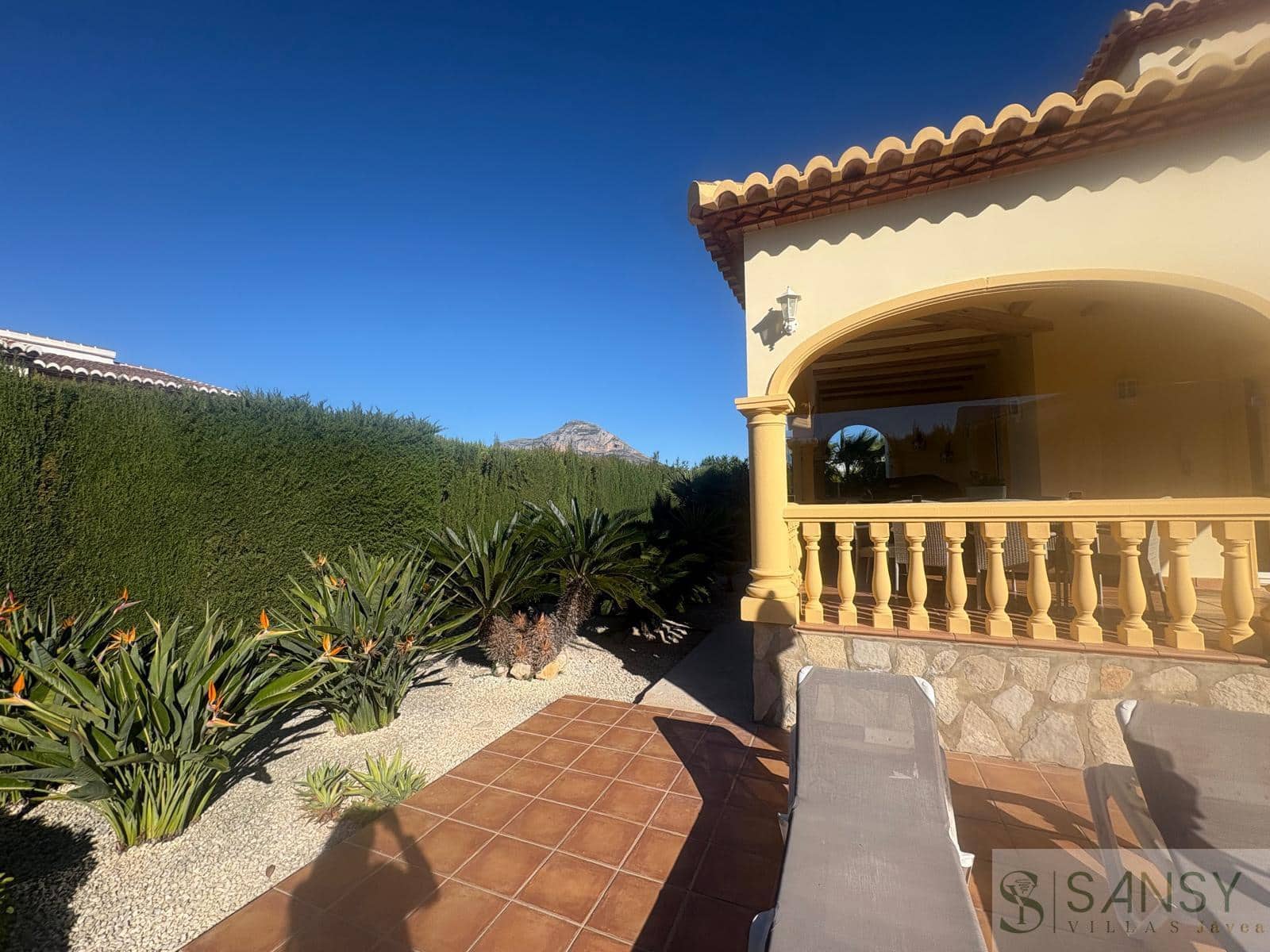 3 soveværelse Villa til salg i Javea / Xabia med swimmingpool garage - € 649.000 (Ref: 9618818)