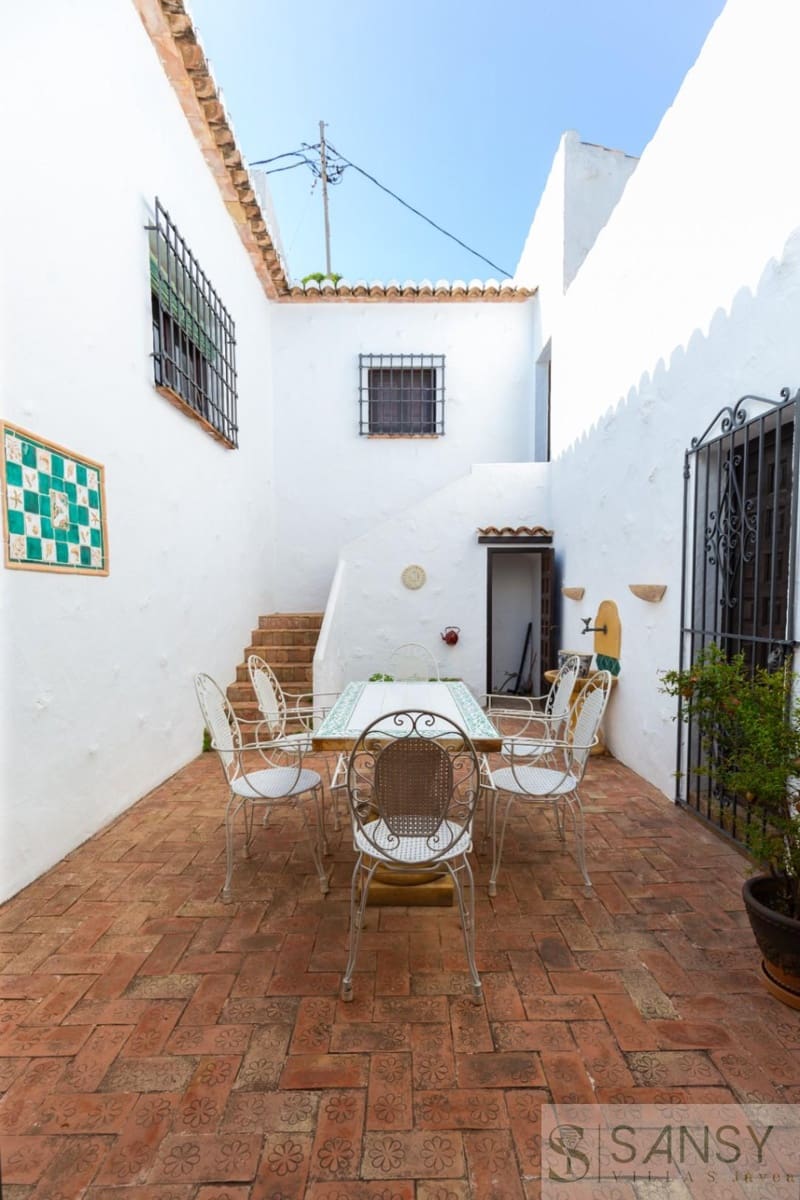 4 sypialnia Willa na sprzedaż w Javea / Xabia z basenem - 1 550 000 € (Ref: 9646720)