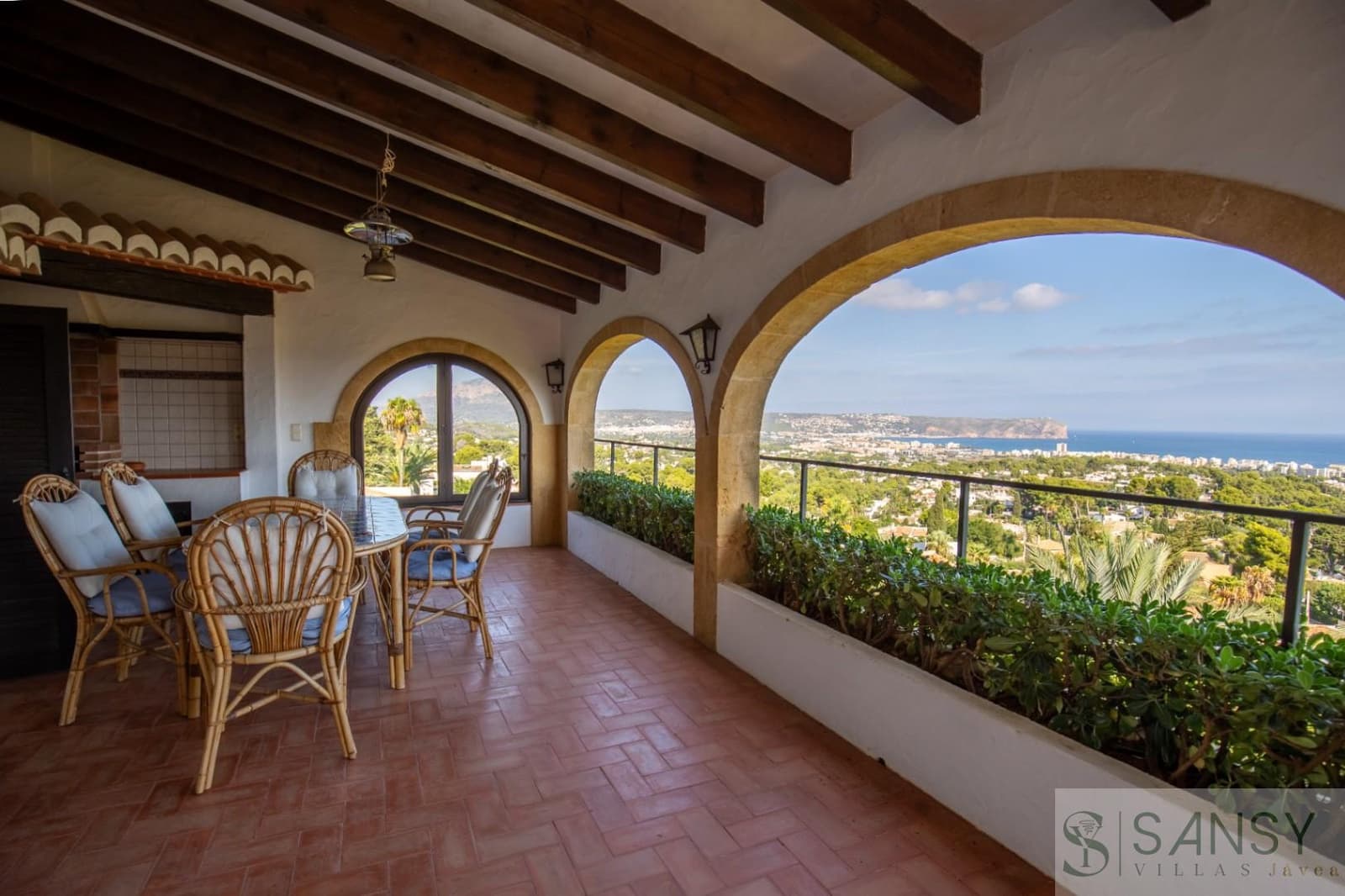 4 sypialnia Willa na sprzedaż w Javea / Xabia z basenem - 1 550 000 € (Ref: 9646720)